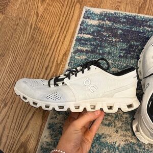 On Cloud X Running Shoes